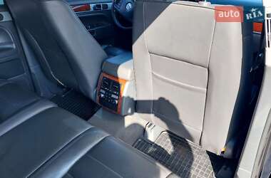 Внедорожник / Кроссовер Volkswagen Touareg 2006 в 