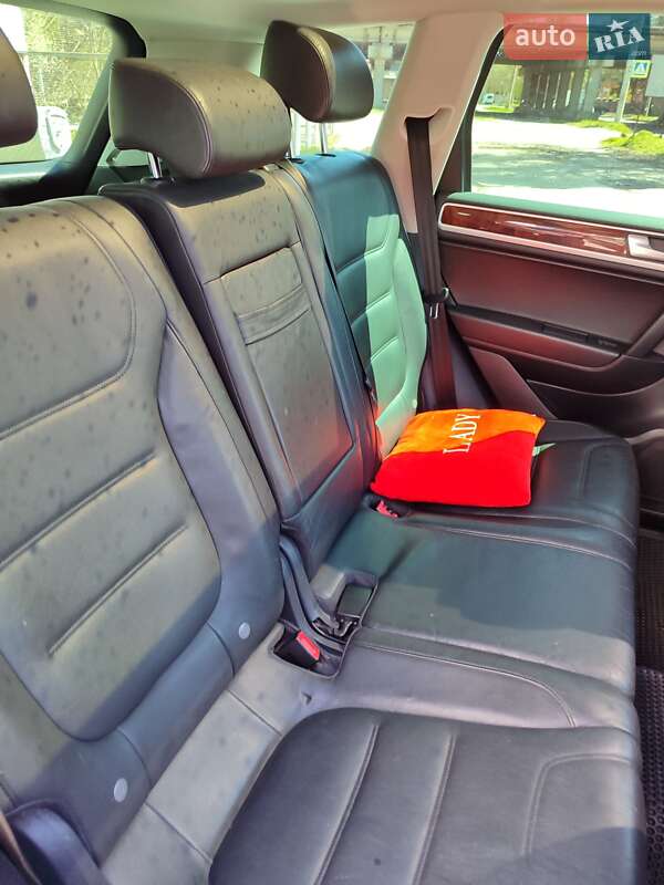 Внедорожник / Кроссовер Volkswagen Touareg 2012 в Хмельницком фото 13 Внедорожник / Кроссовер Volkswagen Touareg 2012 в Хмельницком