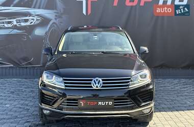 Внедорожник / Кроссовер Volkswagen Touareg 2016 в 