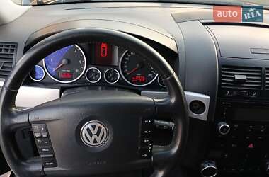 Позашляховик / Кросовер Volkswagen Touareg 2008 в 