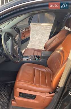 Внедорожник / Кроссовер Volkswagen Touareg 2007 в 