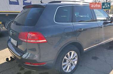 Внедорожник / Кроссовер Volkswagen Touareg 2013 в 
