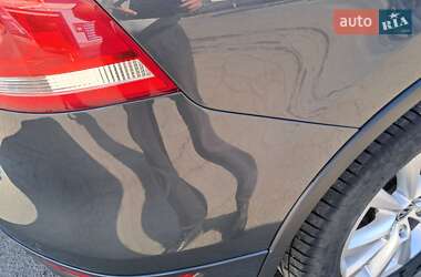 Внедорожник / Кроссовер Volkswagen Touareg 2013 в 