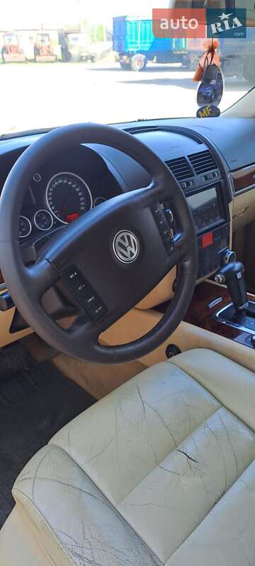 Позашляховик / Кросовер Volkswagen Touareg 2006 в Верхньодніпровську