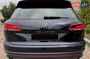 Позашляховик / Кросовер Volkswagen Touareg 2021 в 