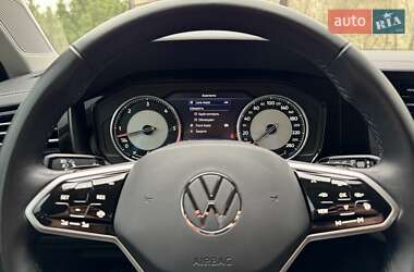 Позашляховик / Кросовер Volkswagen Touareg 2021 в 