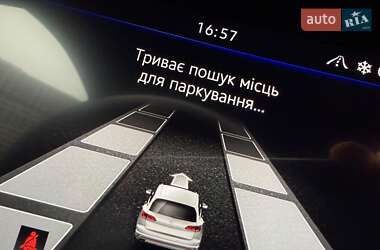 Позашляховик / Кросовер Volkswagen Touareg 2023 в 