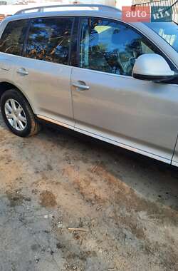 Внедорожник / Кроссовер Volkswagen Touareg 2008 в 
