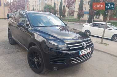 Внедорожник / Кроссовер Volkswagen Touareg 2014 в 