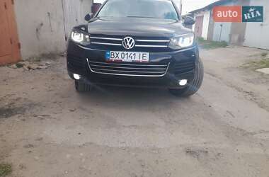 Внедорожник / Кроссовер Volkswagen Touareg 2014 в 