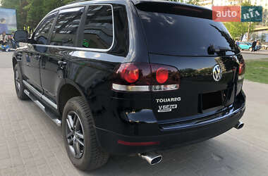 Внедорожник / Кроссовер Volkswagen Touareg 2007 в 