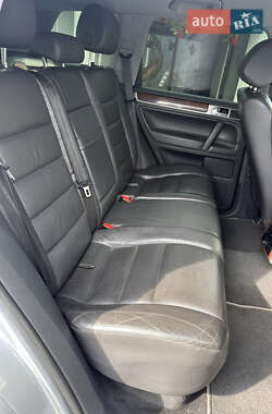 Позашляховик / Кросовер Volkswagen Touareg 2008 в 
