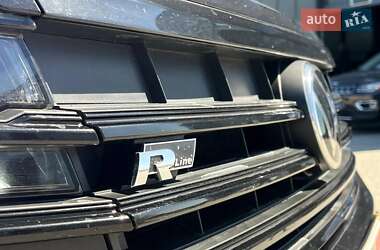 Внедорожник / Кроссовер Volkswagen Touareg 2021 в 