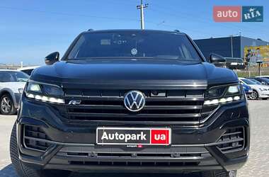 Внедорожник / Кроссовер Volkswagen Touareg 2021 в 