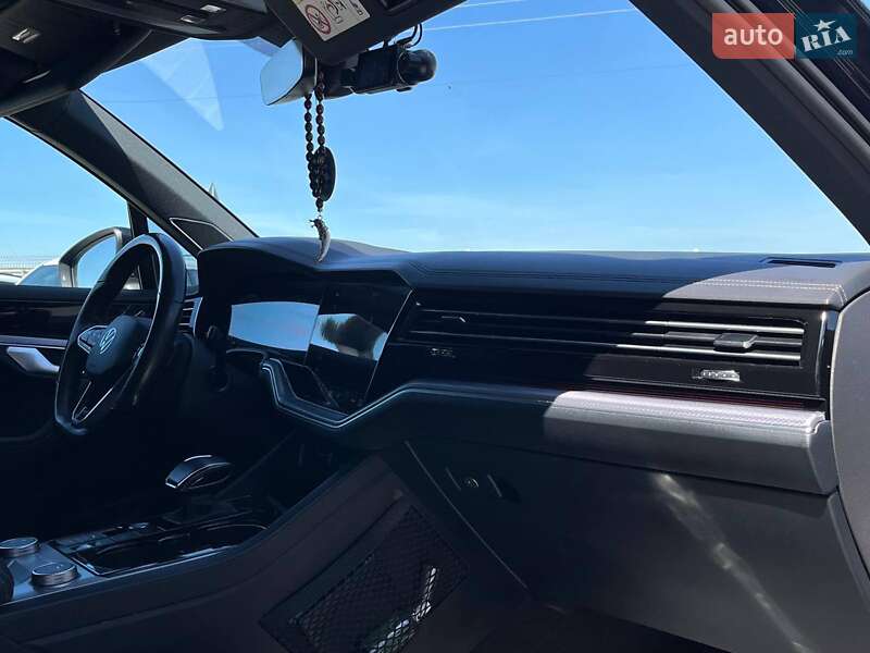 Внедорожник / Кроссовер Volkswagen Touareg 2021 в Львове фото 30 Внедорожник / Кроссовер Volkswagen Touareg 2021 в Львове