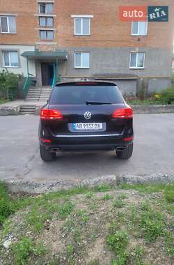 Внедорожник / Кроссовер Volkswagen Touareg 2012 в 