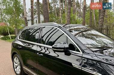 Позашляховик / Кросовер Volkswagen Touareg 2018 в 