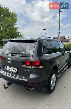 Внедорожник / Кроссовер Volkswagen Touareg 2008 в 