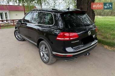 Внедорожник / Кроссовер Volkswagen Touareg 2016 в 