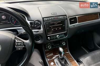Внедорожник / Кроссовер Volkswagen Touareg 2016 в 