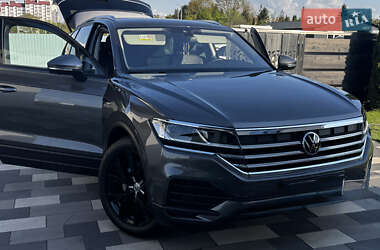 Внедорожник / Кроссовер Volkswagen Touareg 2023 в Ивано-Франковске