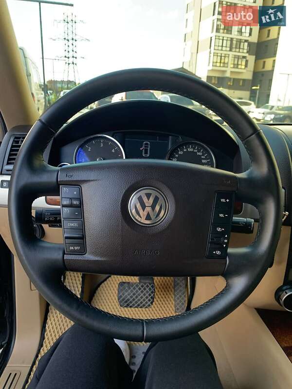 Внедорожник / Кроссовер Volkswagen Touareg 2007 в Ивано-Франковске