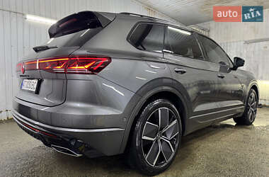 Внедорожник / Кроссовер Volkswagen Touareg 2023 в 