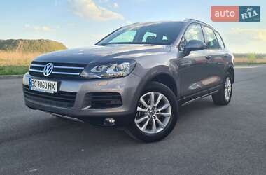 Позашляховик / Кросовер Volkswagen Touareg 2010 в Вінниці