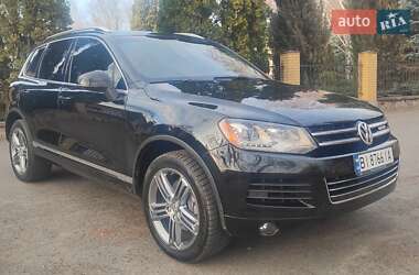Внедорожник / Кроссовер Volkswagen Touareg 2012 в Полтаве