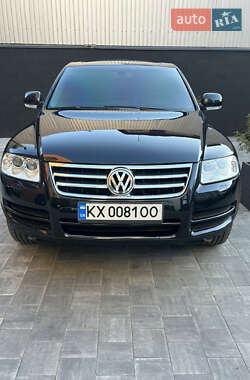 Позашляховик / Кросовер Volkswagen Touareg 2005 в Києві