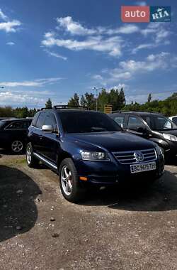 Внедорожник / Кроссовер Volkswagen Touareg 2005 в Львове