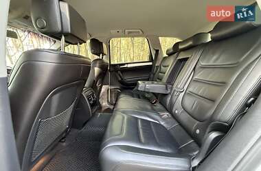 Внедорожник / Кроссовер Volkswagen Touareg 2014 в 