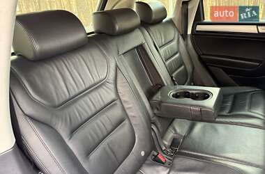 Внедорожник / Кроссовер Volkswagen Touareg 2014 в 