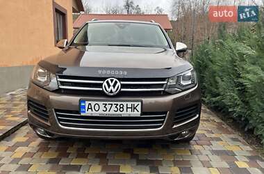 Внедорожник / Кроссовер Volkswagen Touareg 2010 в Ужгороде