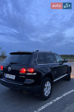Позашляховик / Кросовер Volkswagen Touareg 2008 в 
