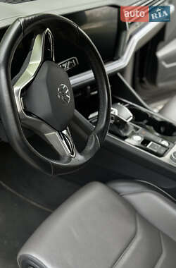 Позашляховик / Кросовер Volkswagen Touareg 2022 в 