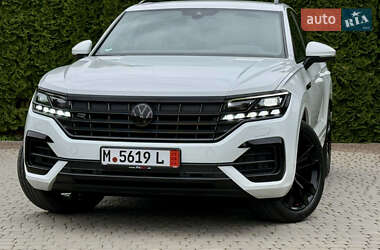 Позашляховик / Кросовер Volkswagen Touareg 2022 в 