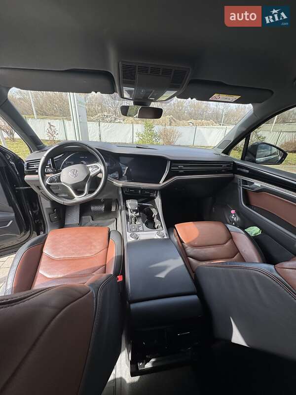 Volkswagen Touareg 2021