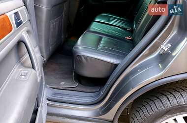 Позашляховик / Кросовер Volkswagen Touareg 2008 в 