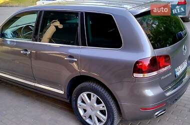 Позашляховик / Кросовер Volkswagen Touareg 2008 в 