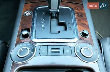 Позашляховик / Кросовер Volkswagen Touareg 2008 в 