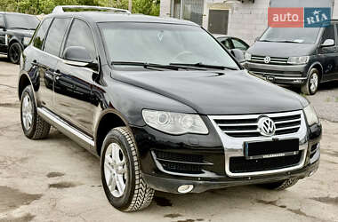 Внедорожник / Кроссовер Volkswagen Touareg 2008 в 