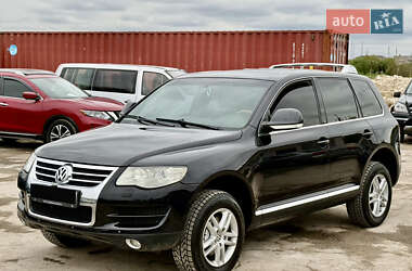 Внедорожник / Кроссовер Volkswagen Touareg 2008 в 