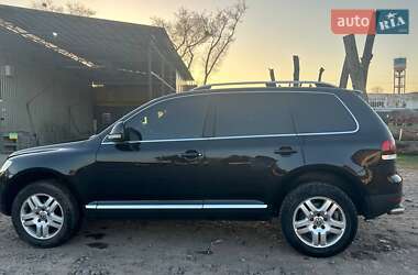 Внедорожник / Кроссовер Volkswagen Touareg 2008 в 