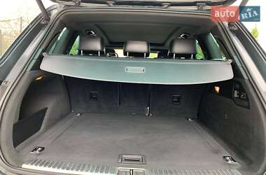 Позашляховик / Кросовер Volkswagen Touareg 2011 в 