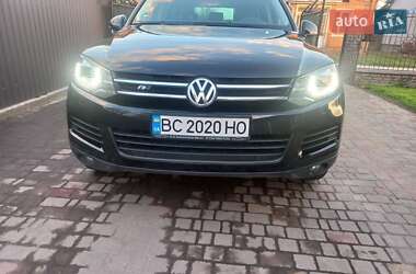 Внедорожник / Кроссовер Volkswagen Touareg 2011 в 