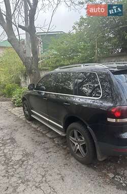Позашляховик / Кросовер Volkswagen Touareg 2008 в 