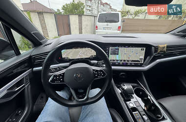 Позашляховик / Кросовер Volkswagen Touareg 2020 в 