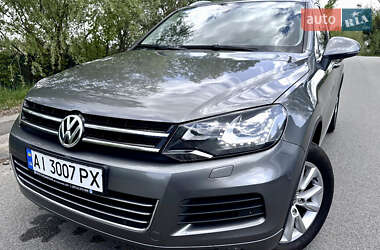 Позашляховик / Кросовер Volkswagen Touareg 2014 в Києві
