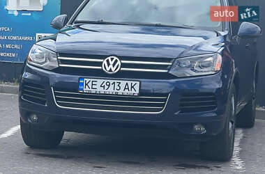 Внедорожник / Кроссовер Volkswagen Touareg 2012 в 